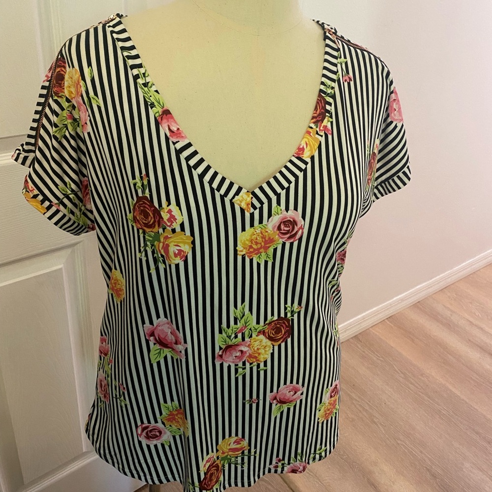 Ladies top